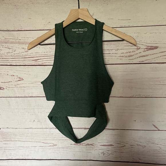 Outdoor Voices Slashback Crop Top Hunter Size Small - Picture 3 of 7